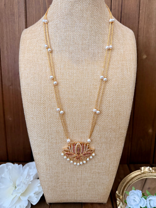 Impoun Pathakam Necklace