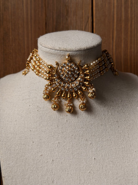Kundan Choker Set