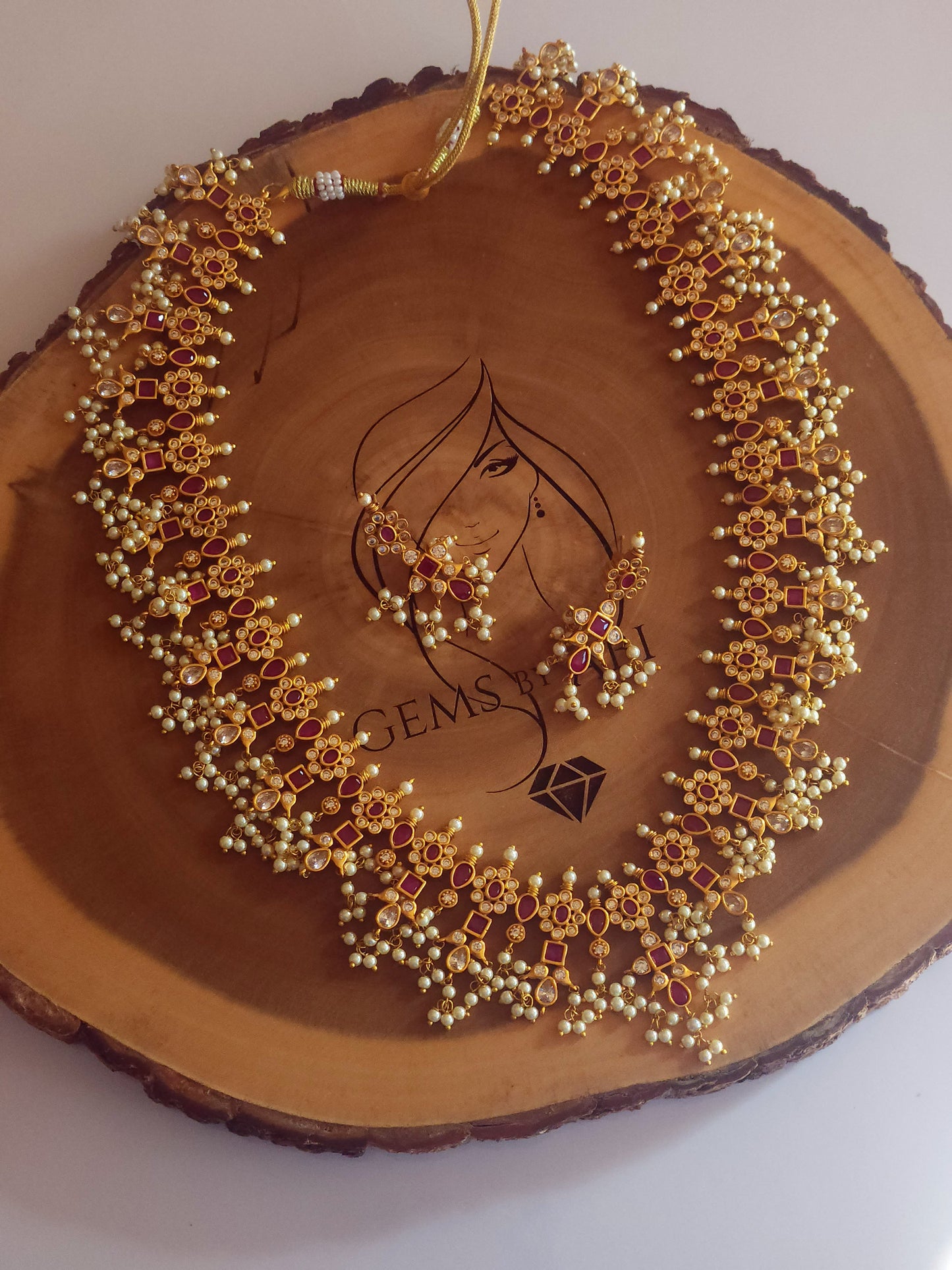 Temple Gutupusalla haram set