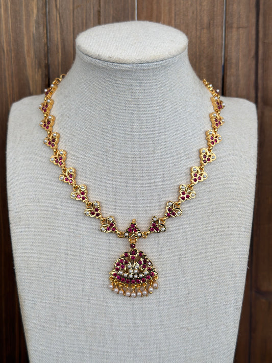 Magenta Impoun Necklace