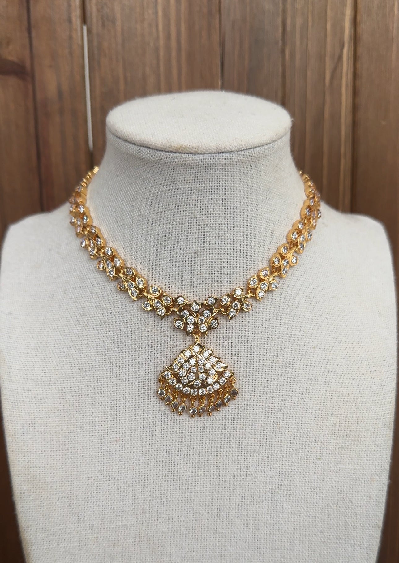 Impoun Necklace