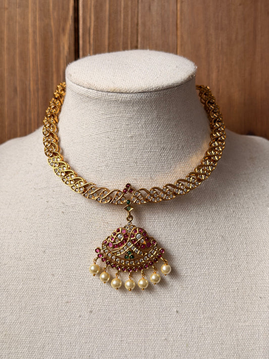 Impoun Necklace