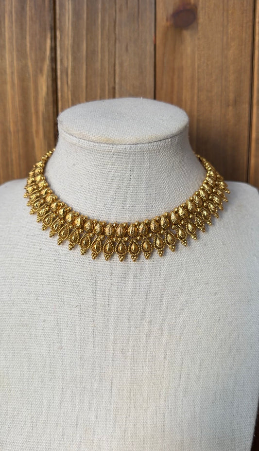 Antique Necklace Set