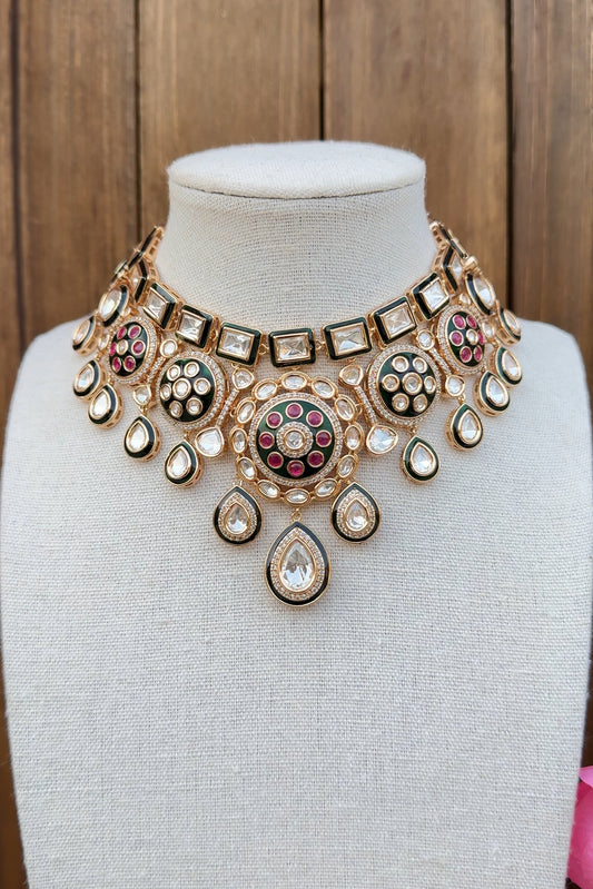 Statement Choker Set