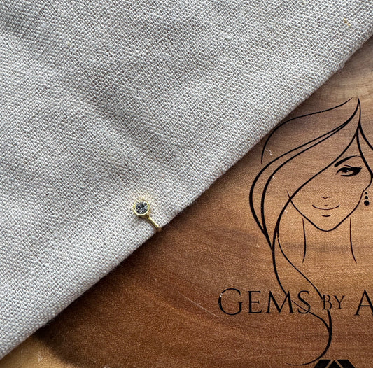 Single Stone Nose Pin