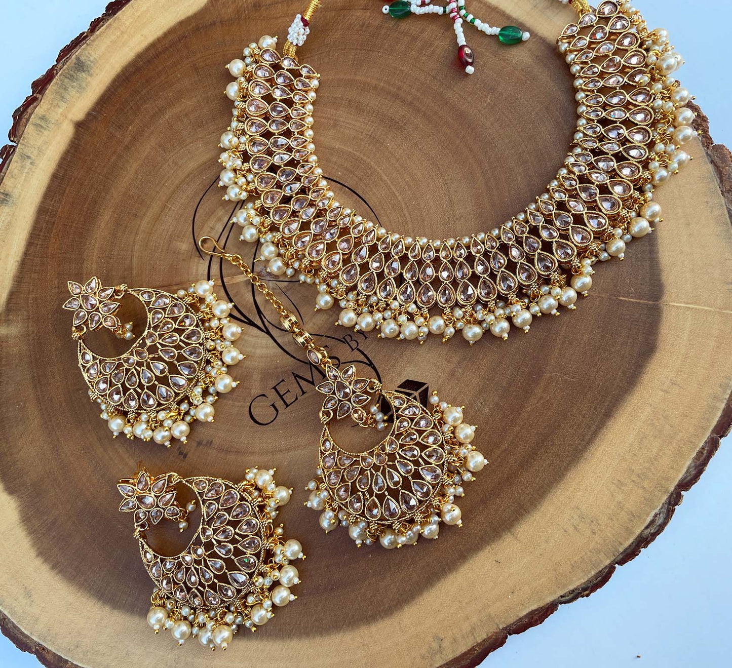 Necklace Set V
