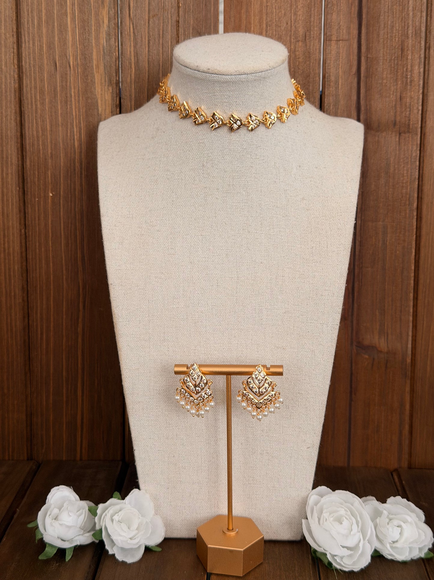 Impoun Choker Set