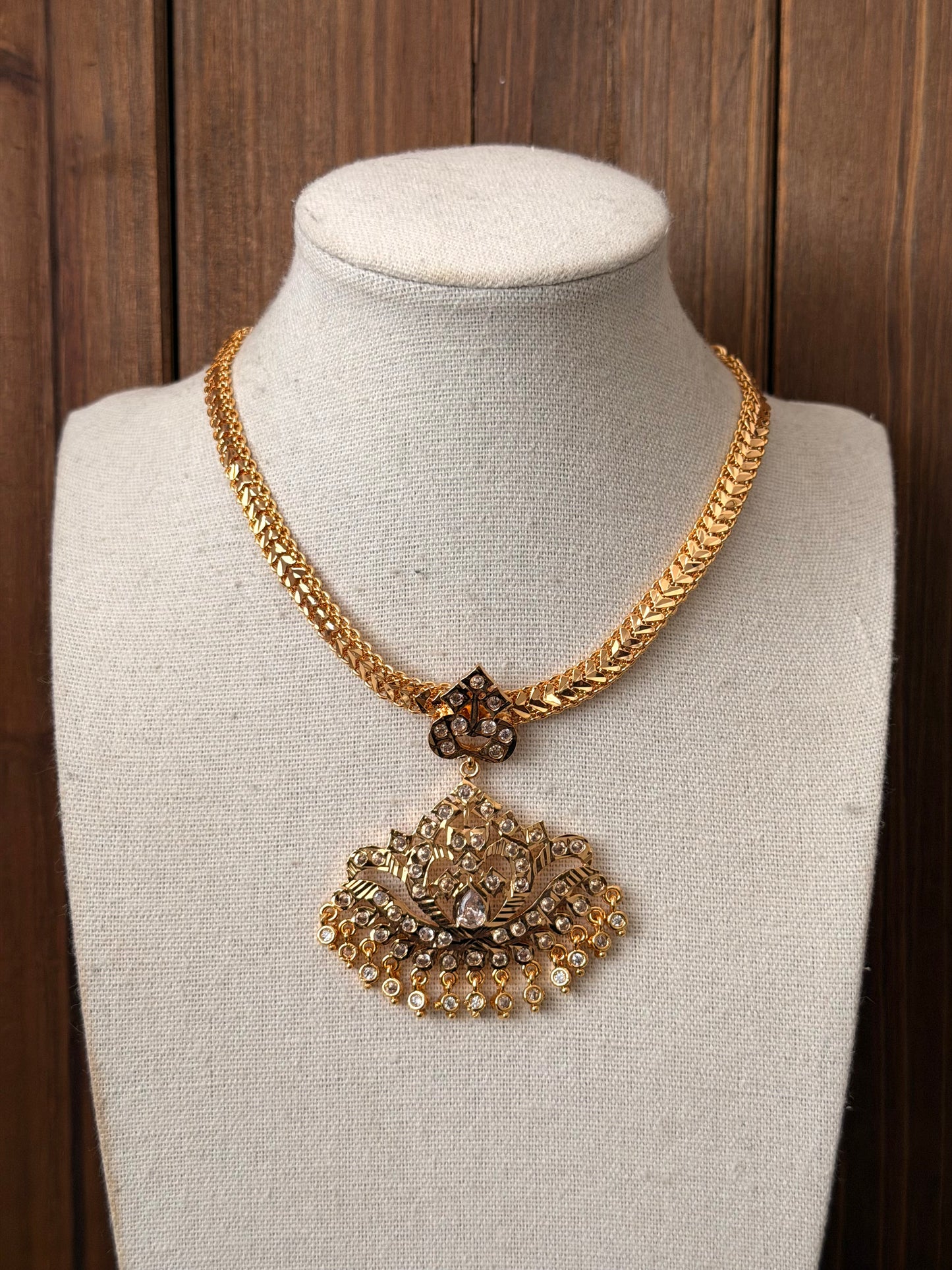 Impoun Mid Length Attiyal