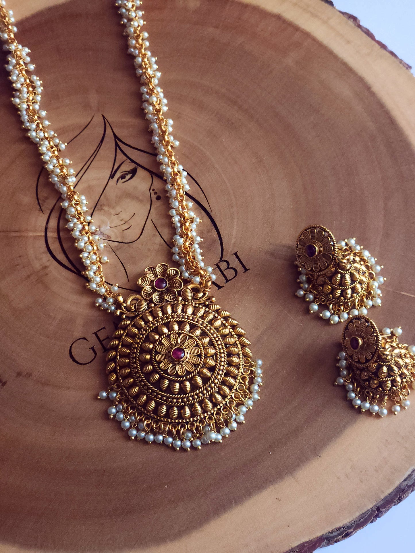 Rajdhani finish pearl chain haram with Jumka