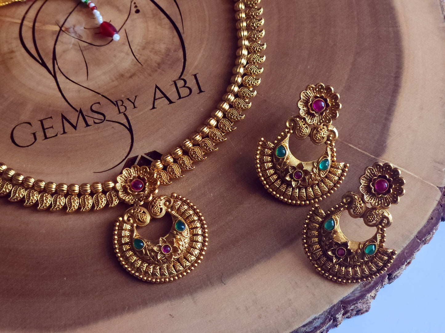 Rajdhani Necklace set