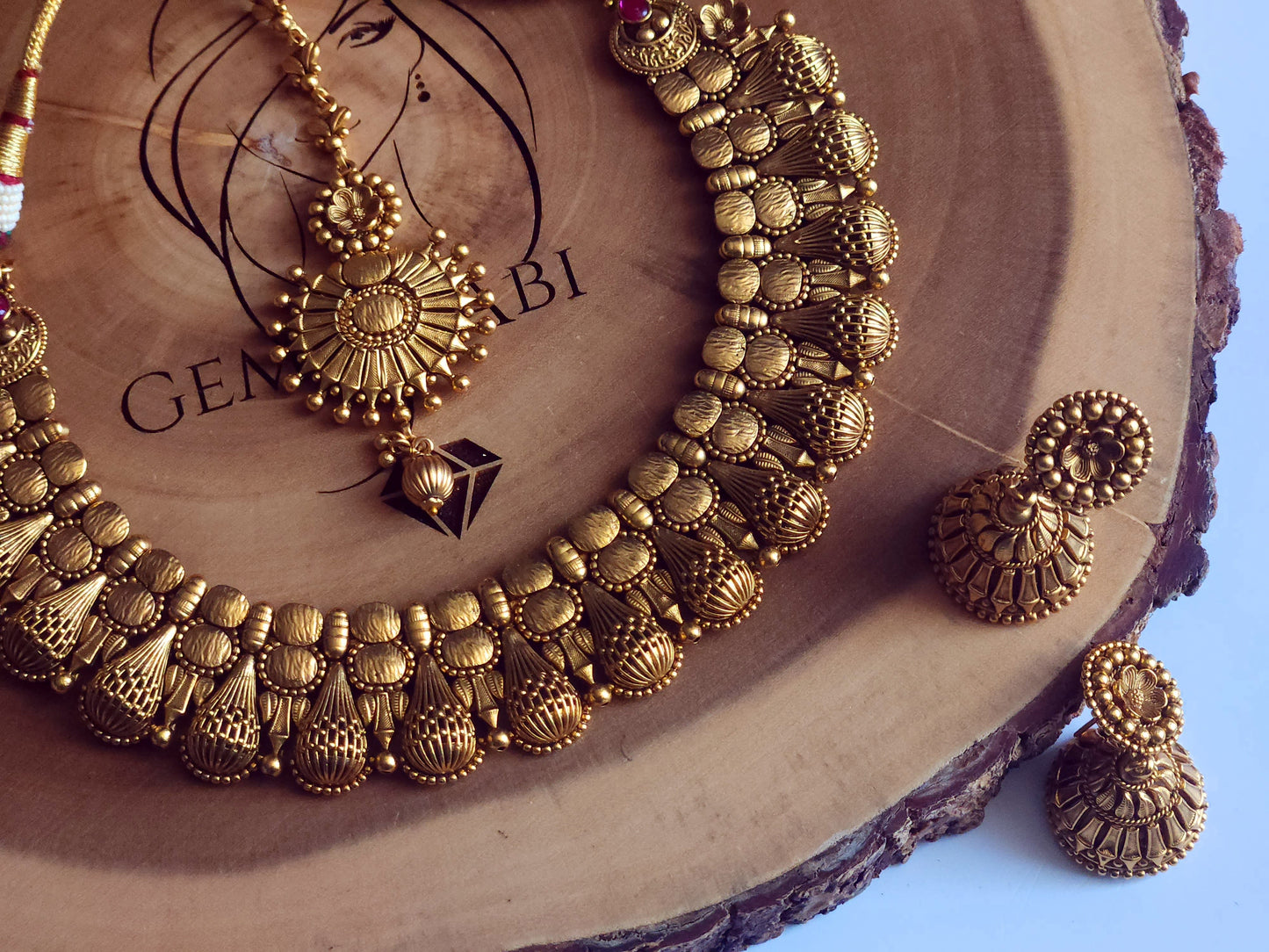 Rajdhani necklace set