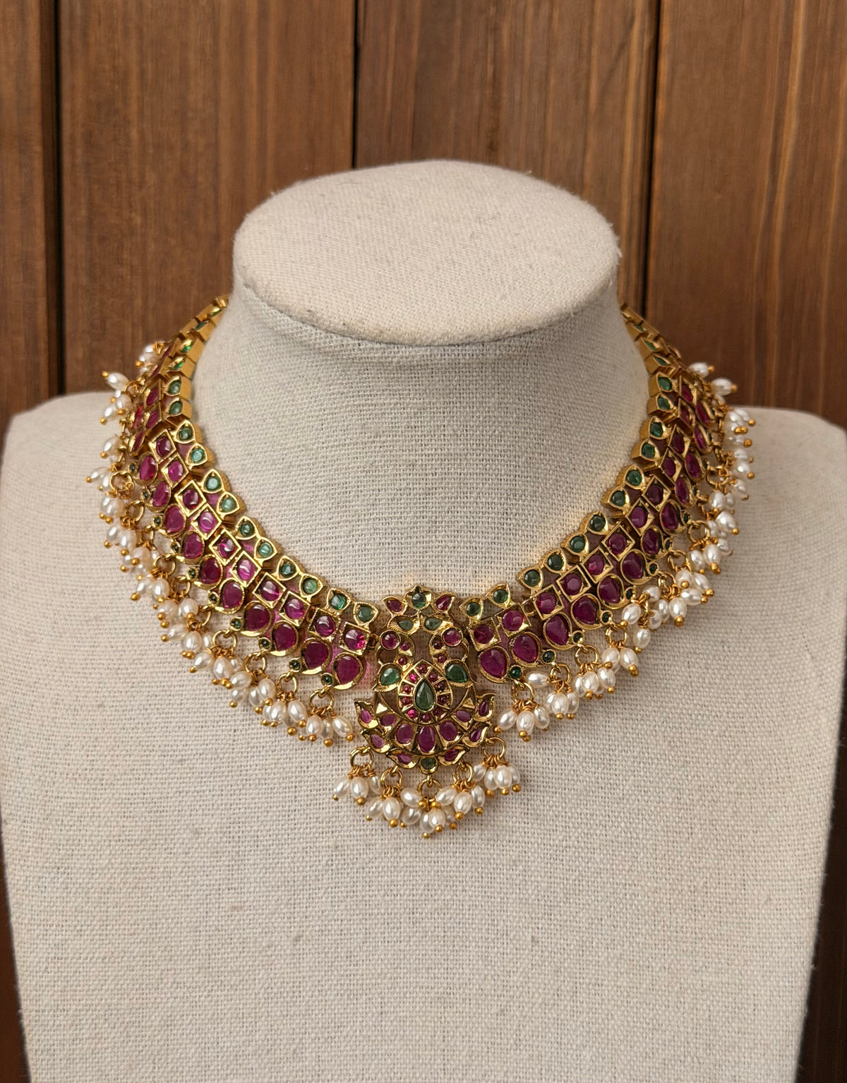 Kemp Necklace Set