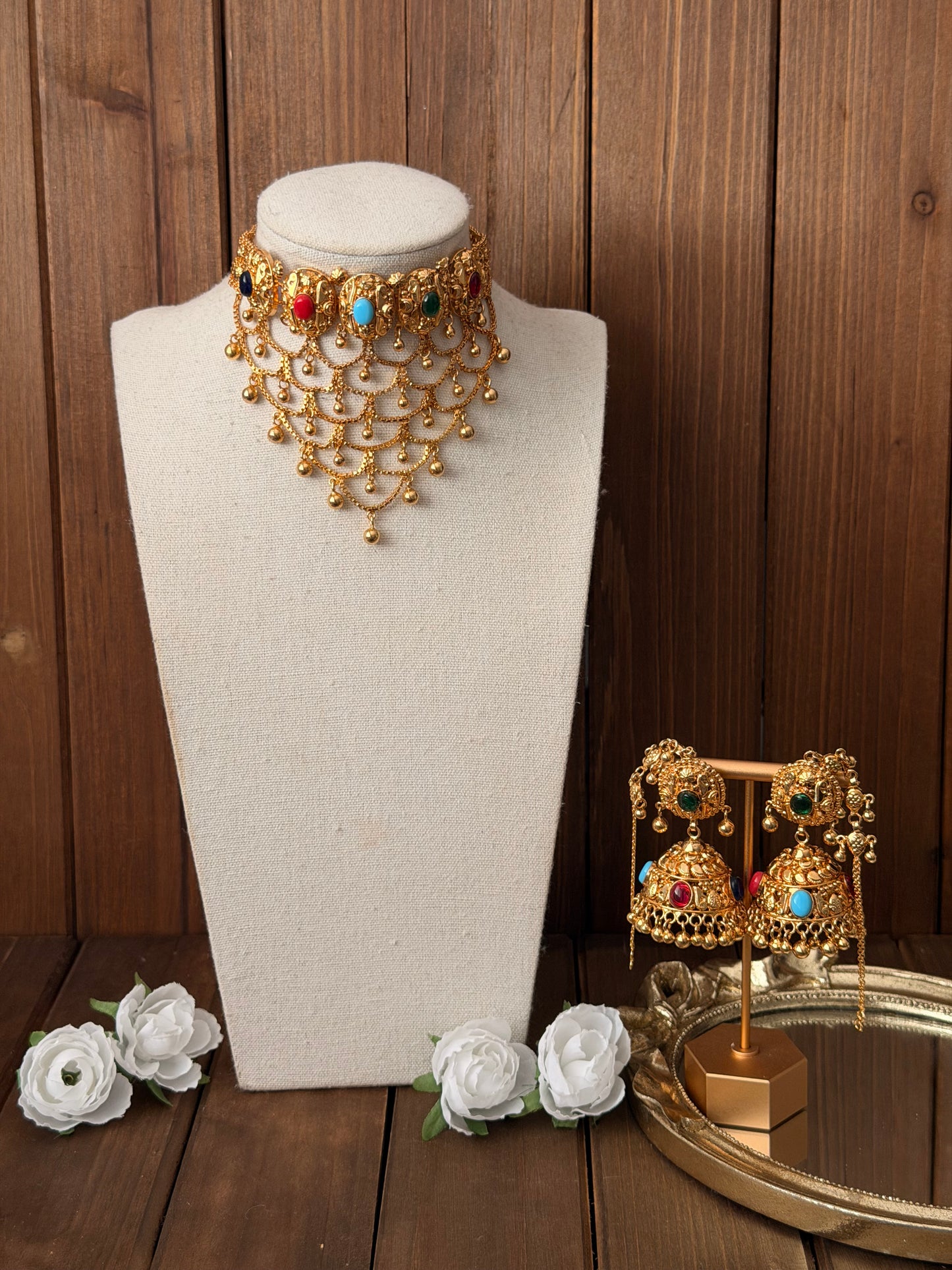 Silver based choker set