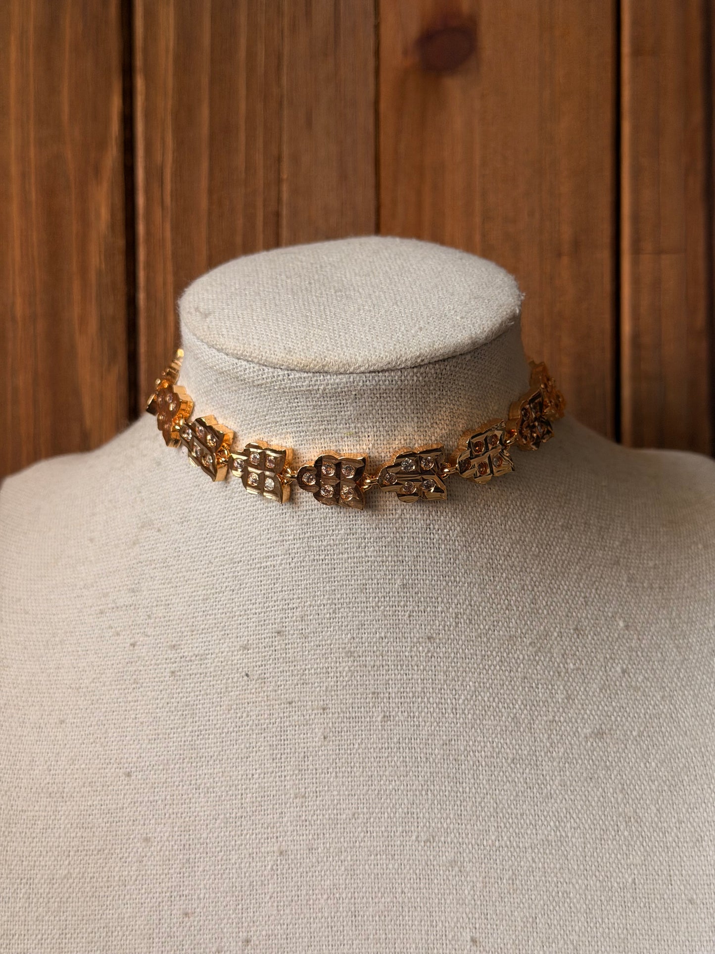 Impoun Choker