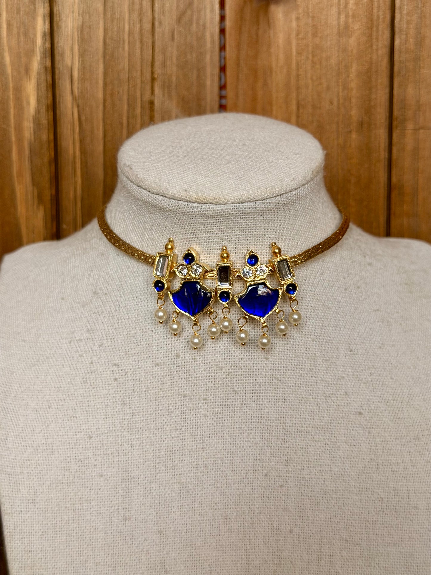 Araku Necklace Set