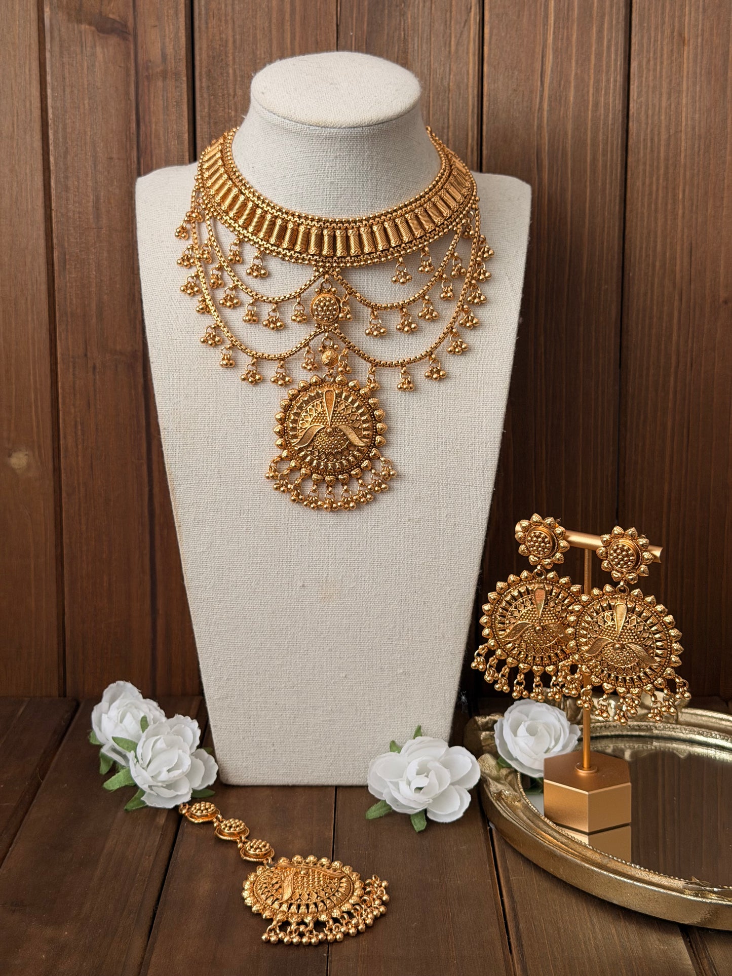 Gold plated semi bridal choker set