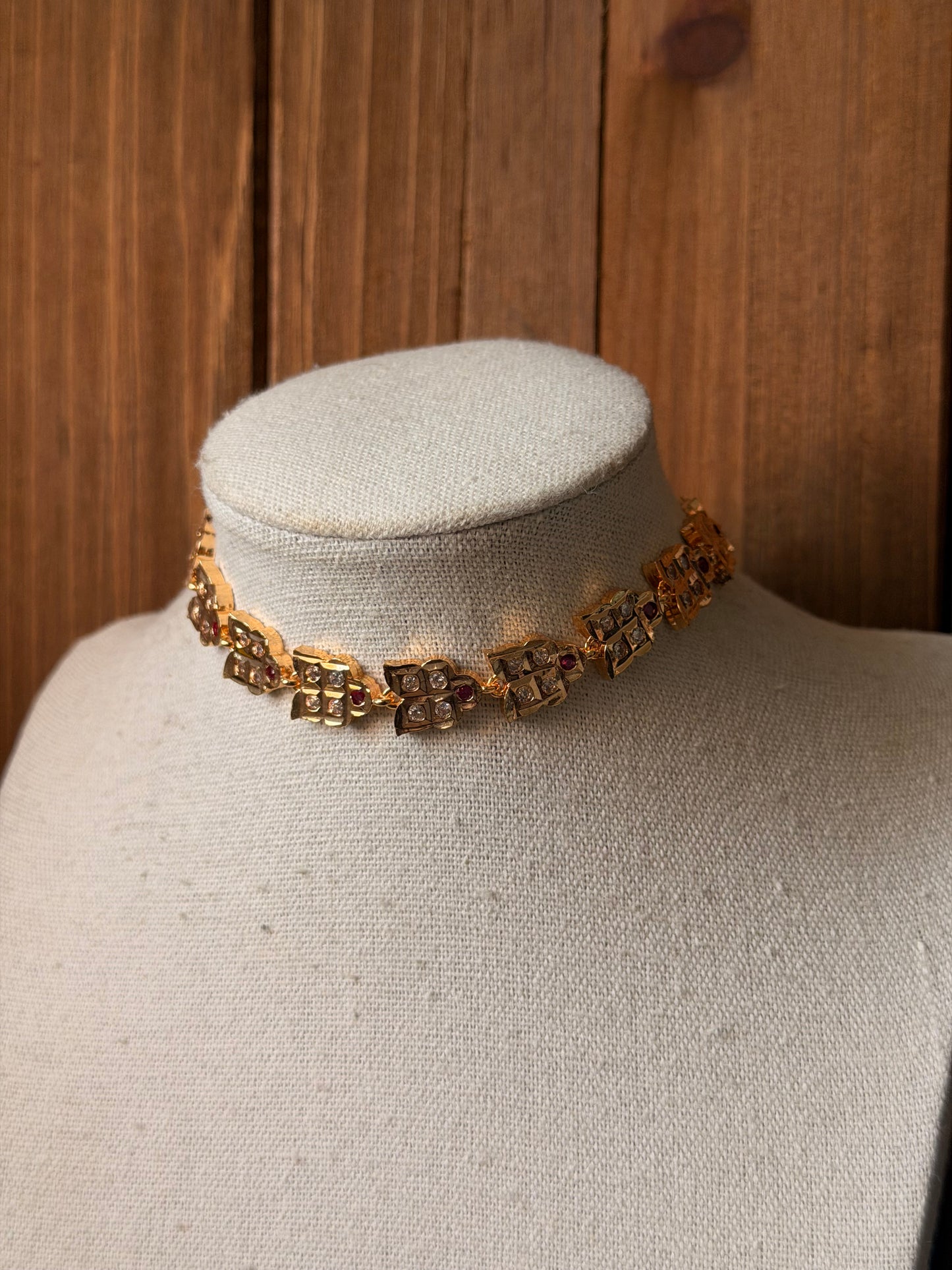 Impoun Choker