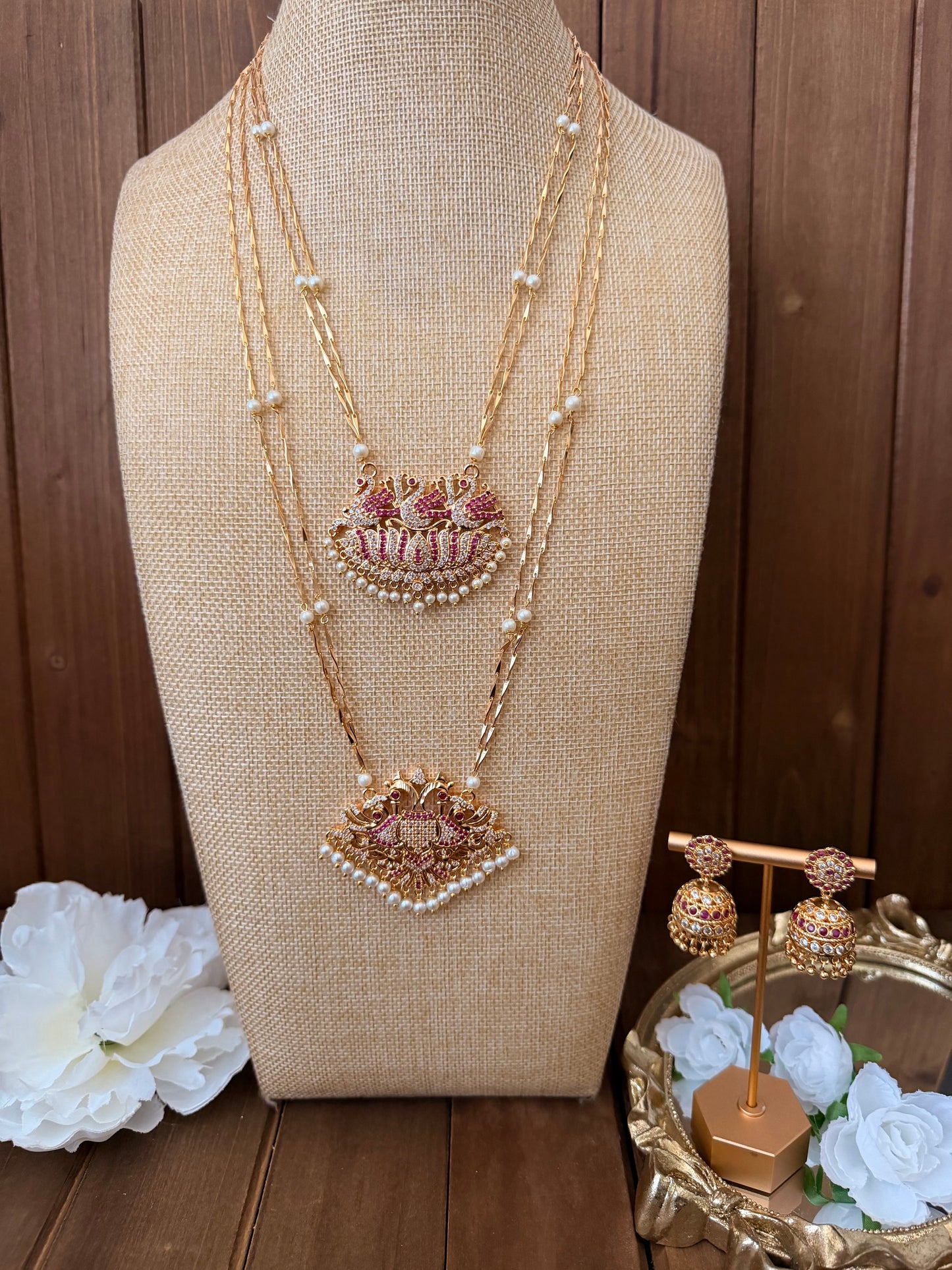Maligai Mottu Pathakam Necklace Set