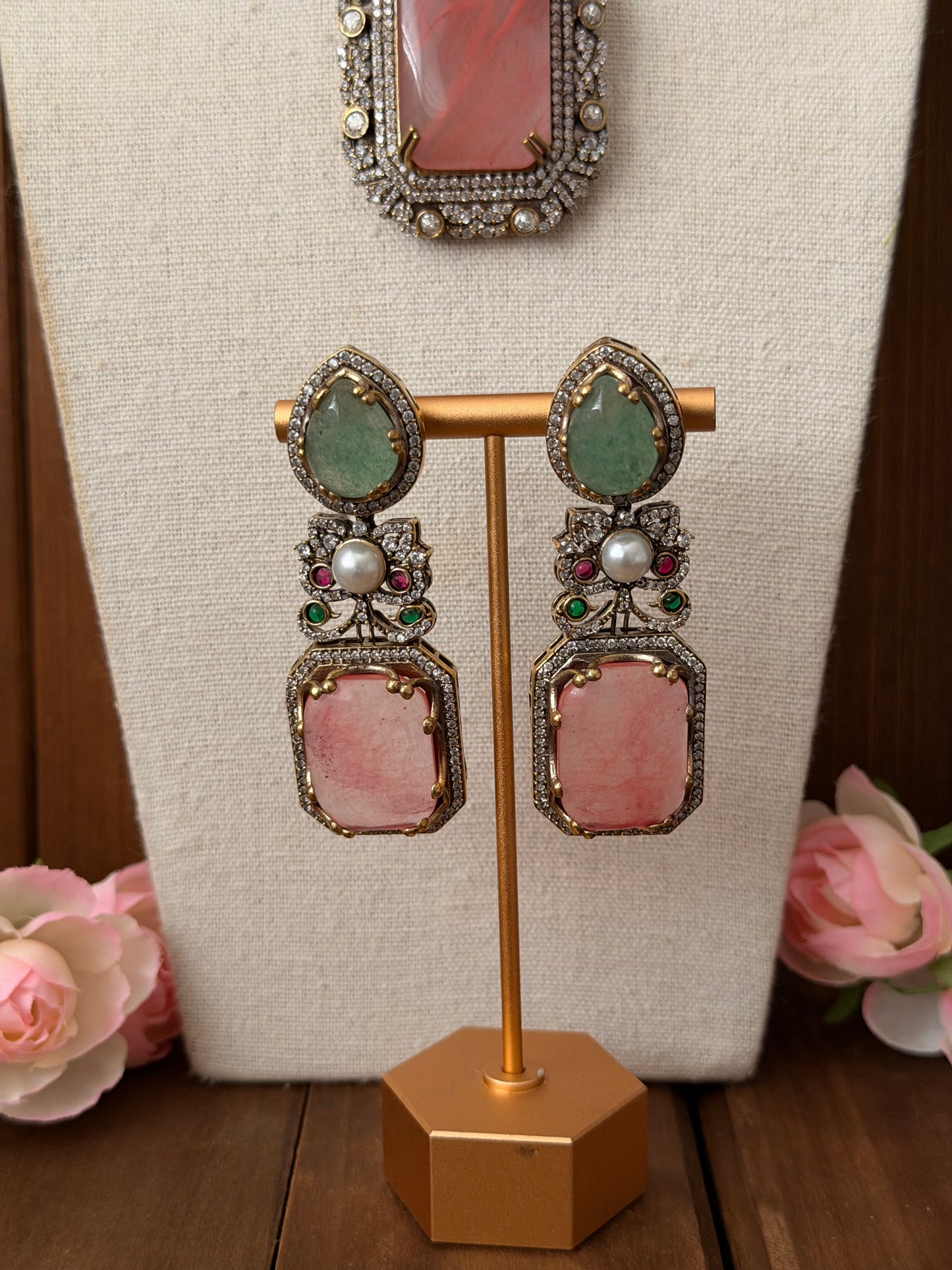 Statement Mineral Stone Set