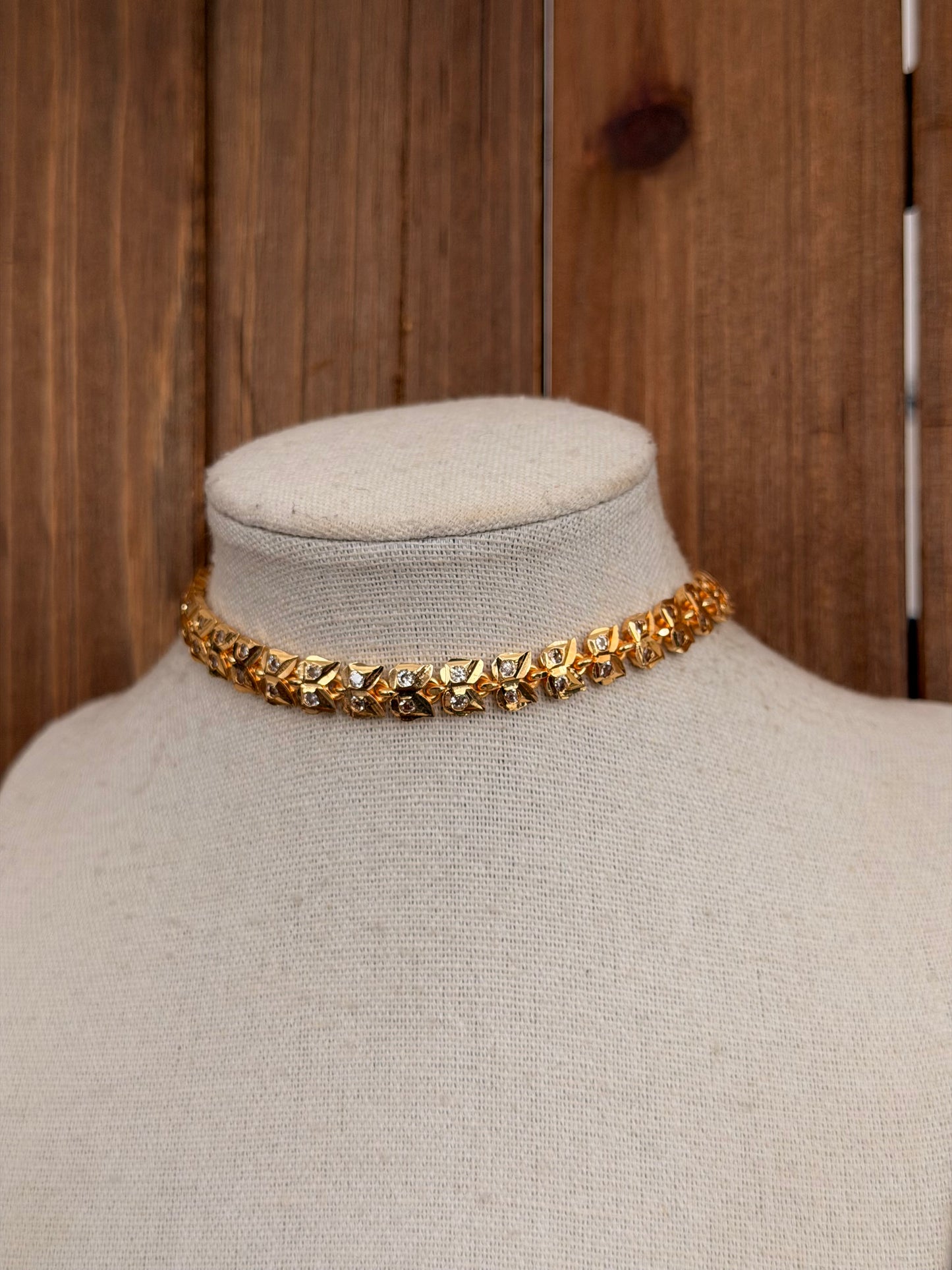 Impoun Choker