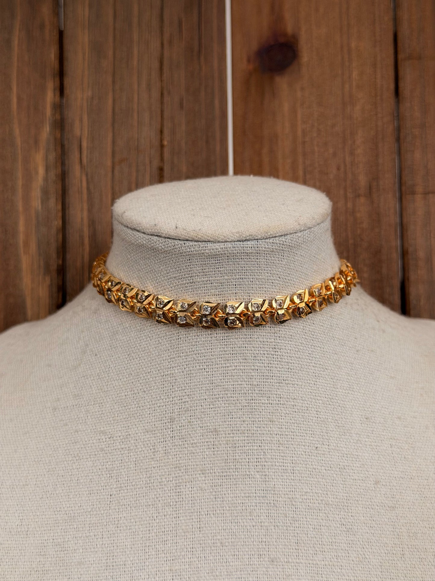 Impoun Choker