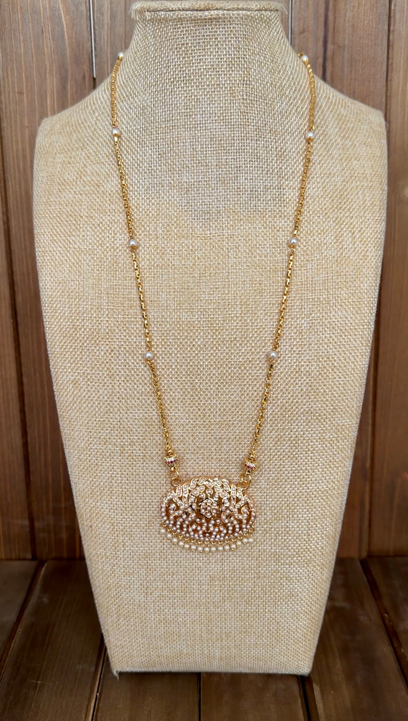 Impoun Long Chain Pathakam