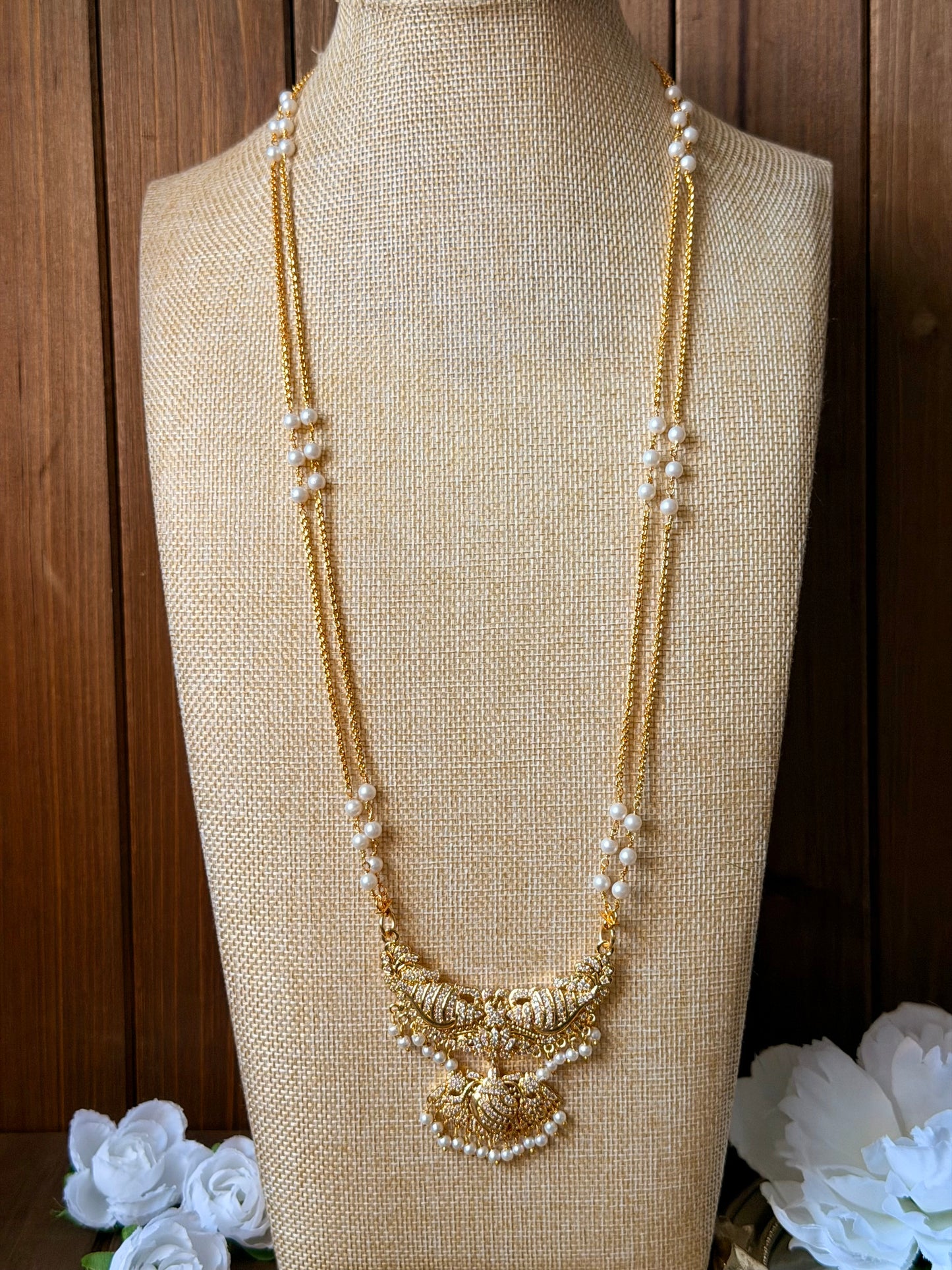 Impoun Pathakam Necklace