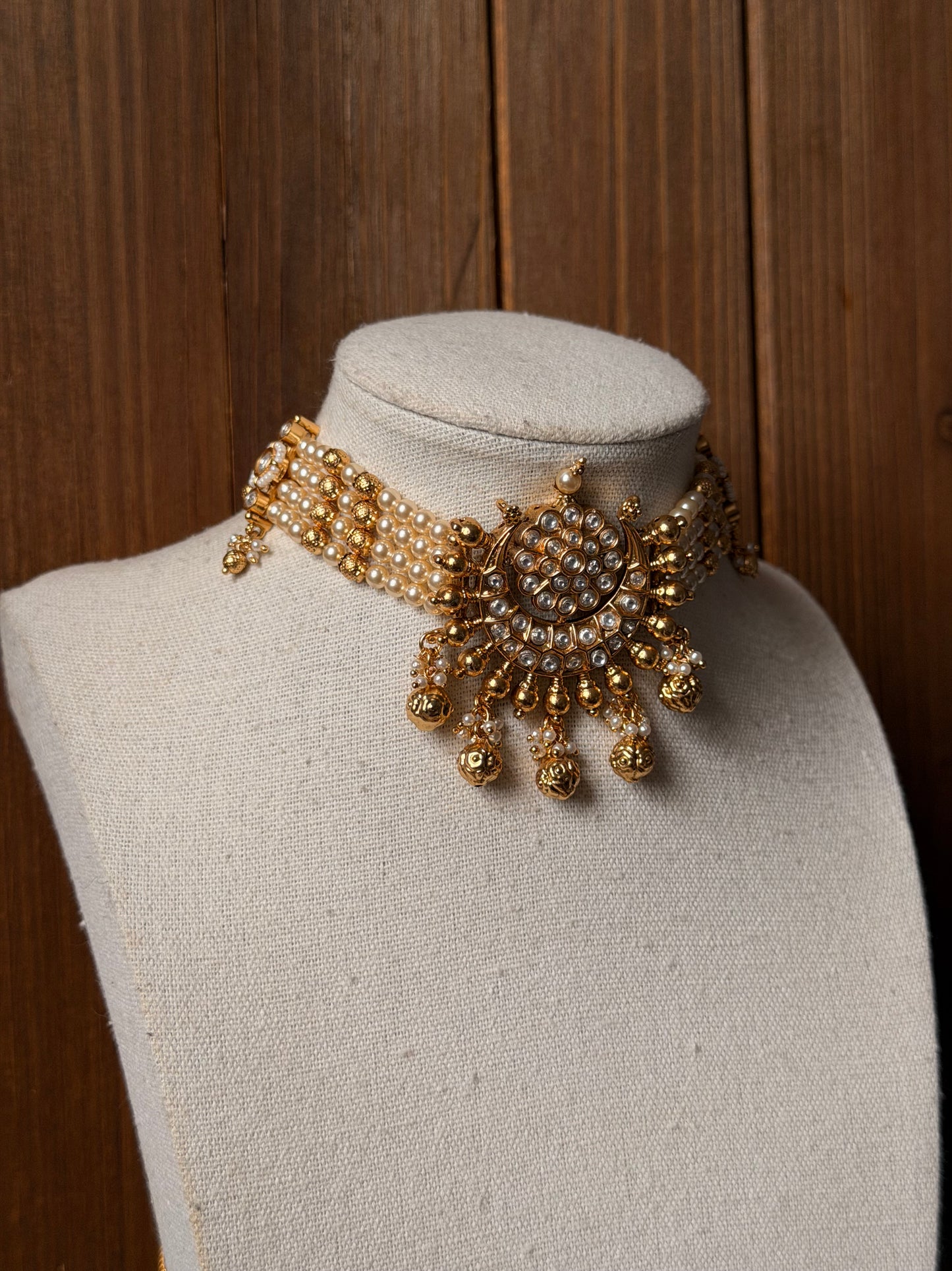 Kundan Choker Set