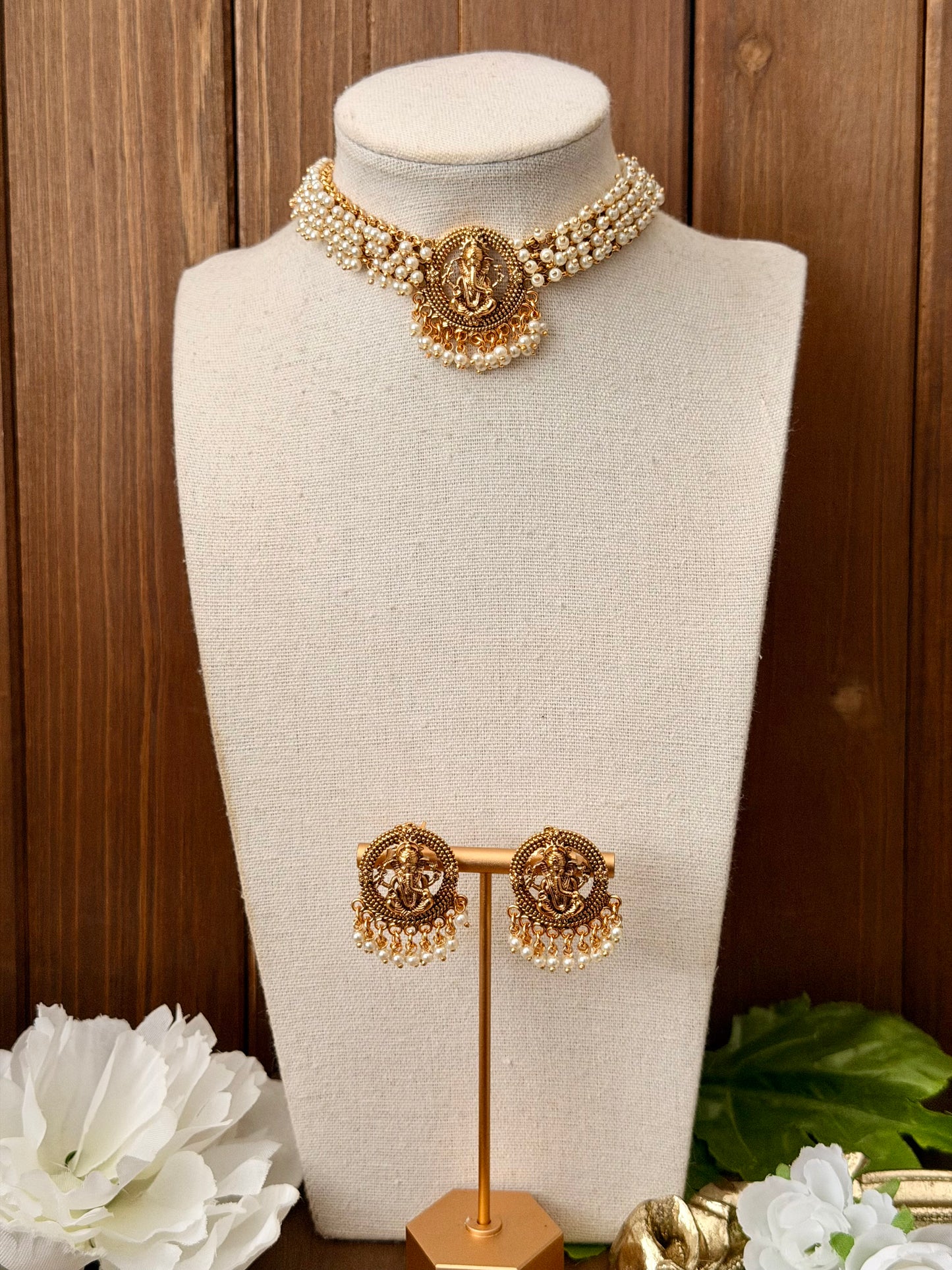 Ganesha Choker Set