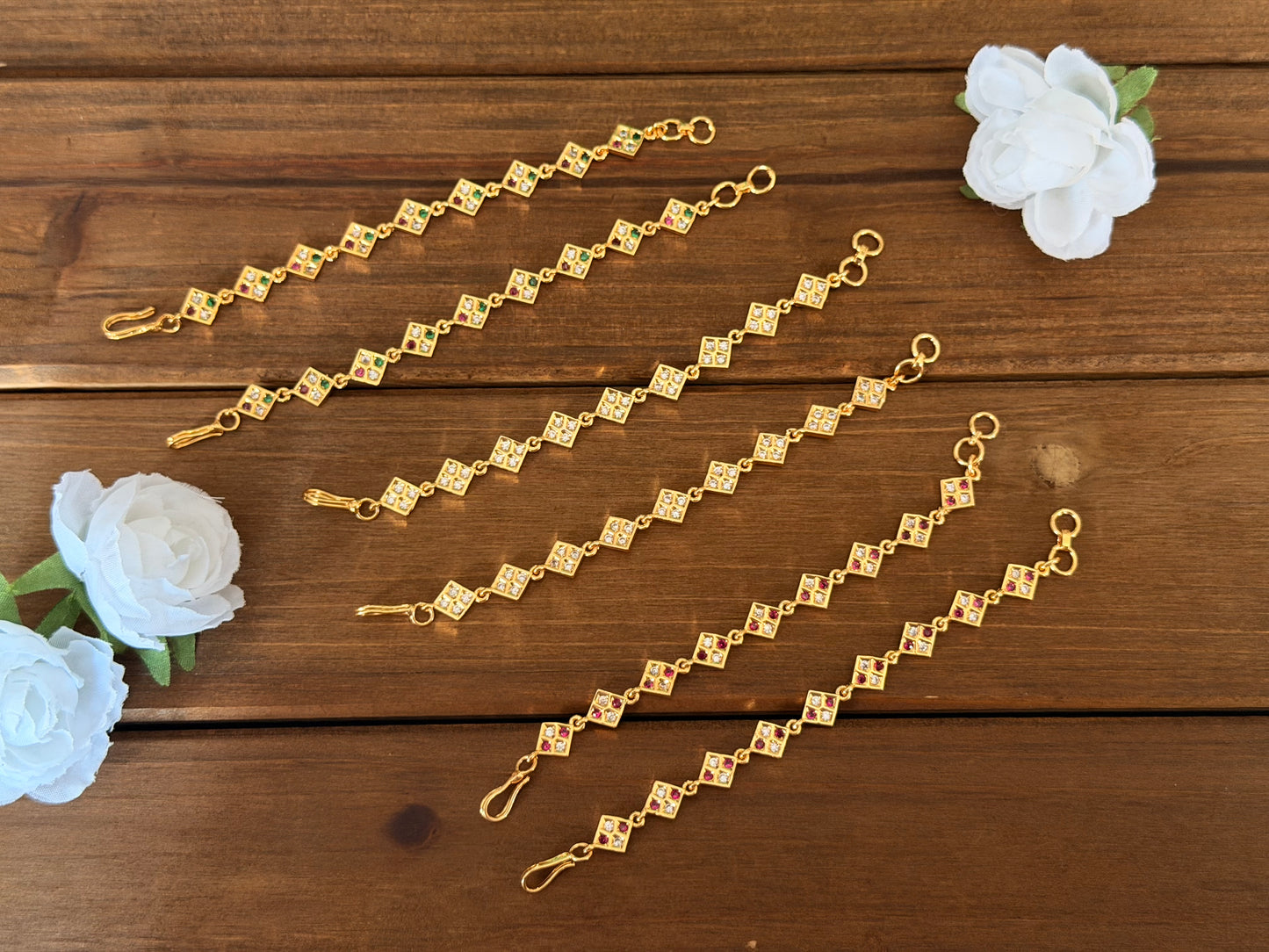 Impoun Ear Chain