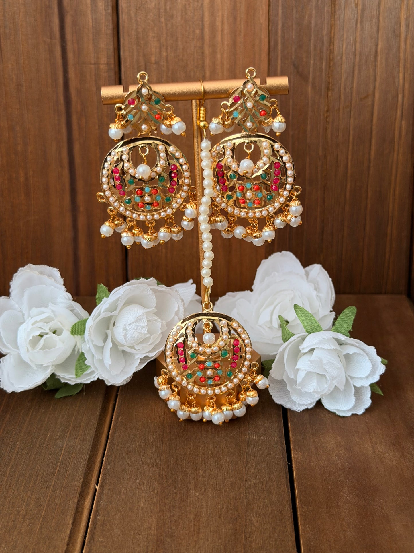 Jadau Tikka Set