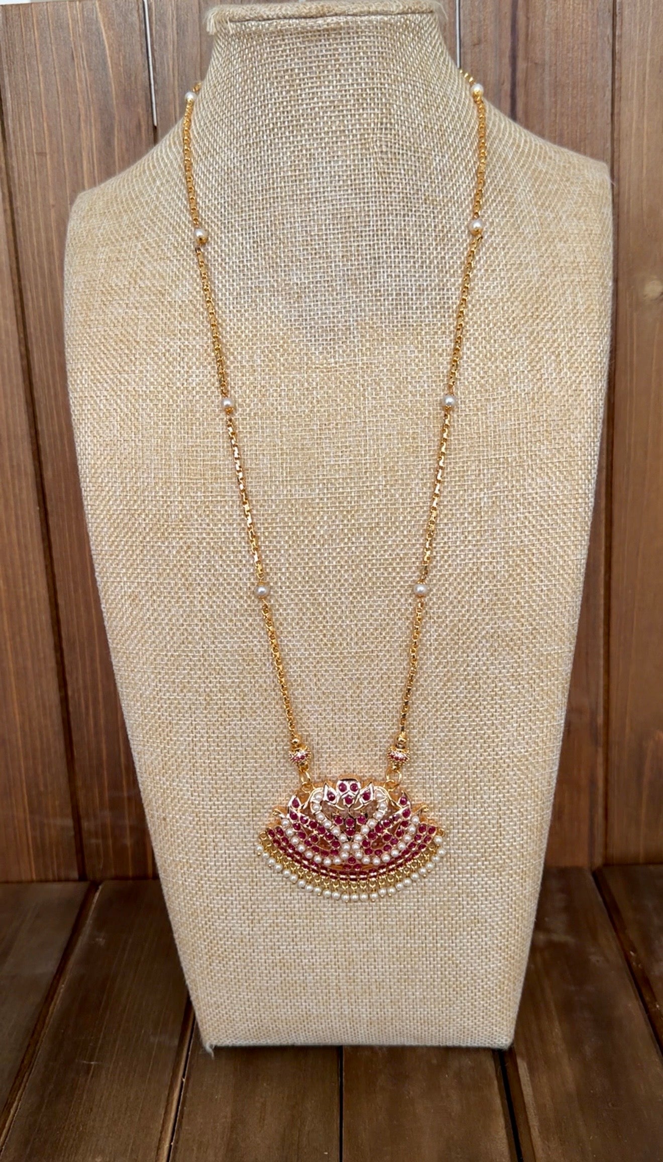 Impoun Long Chain Swan Pathakam