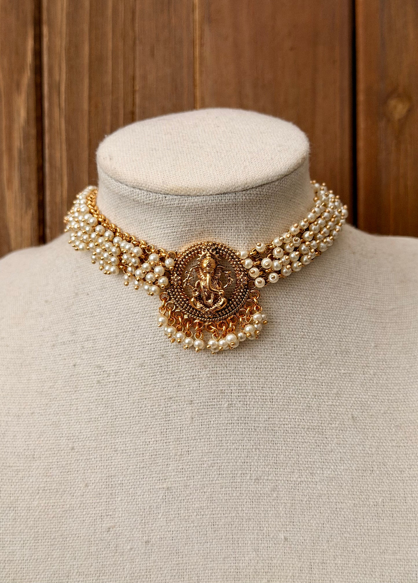 Ganesha Choker Set