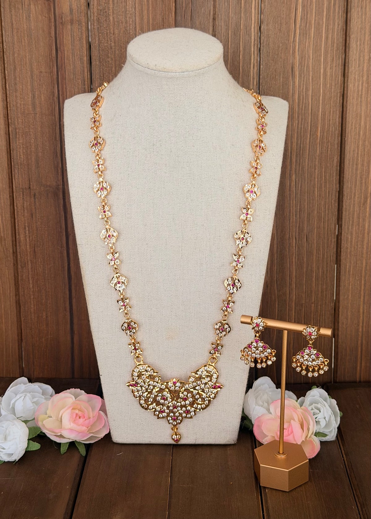Impoun Magenta Stone Set