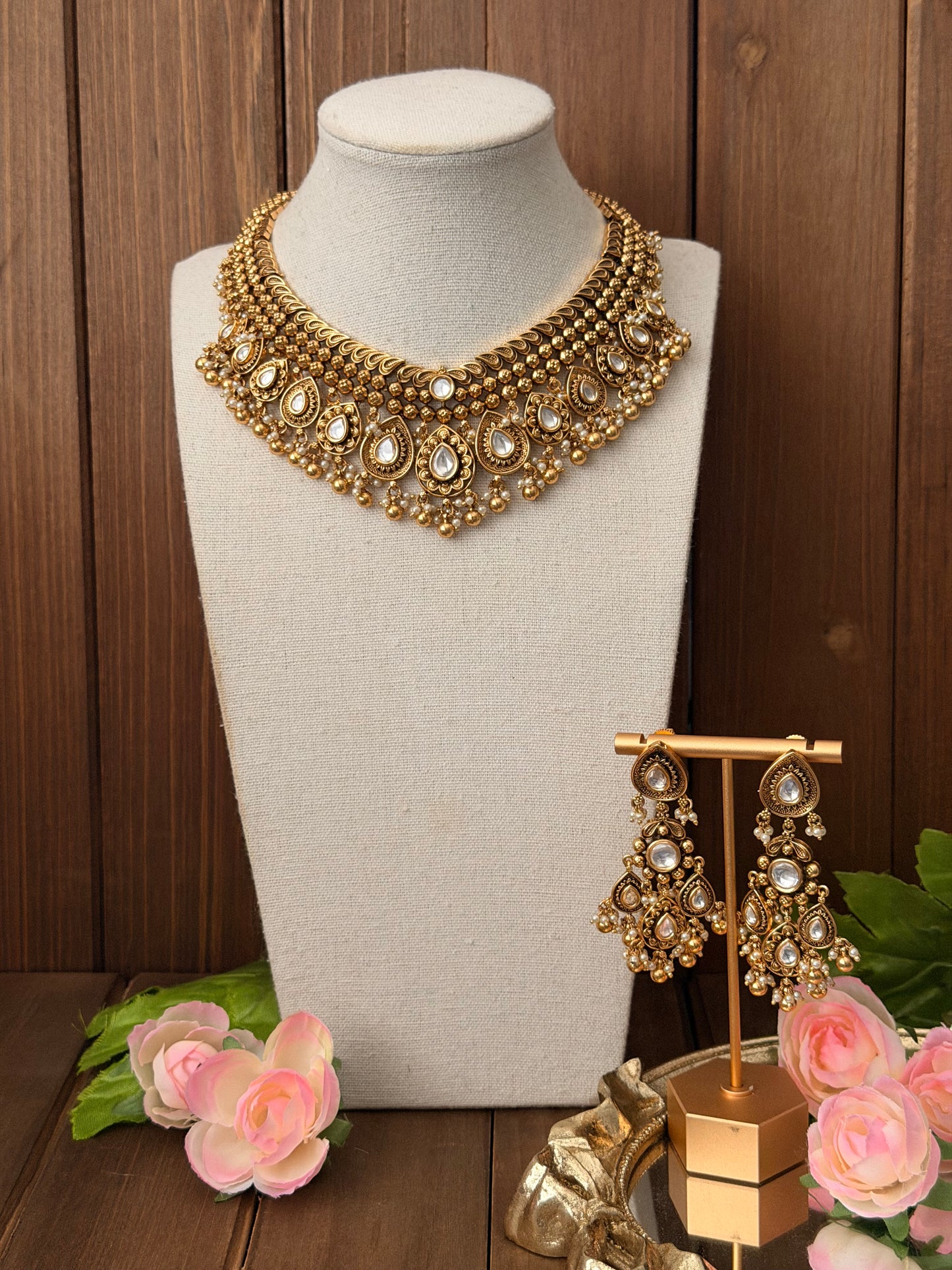 Gold Necklace Set