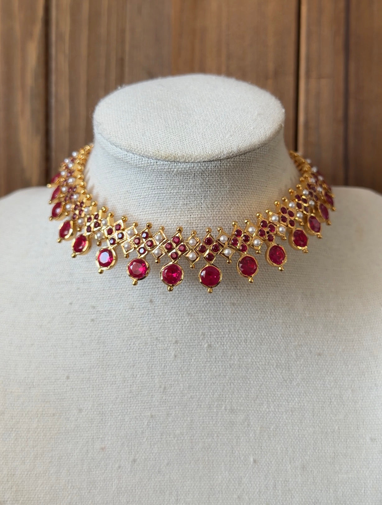 Impoun Necklace