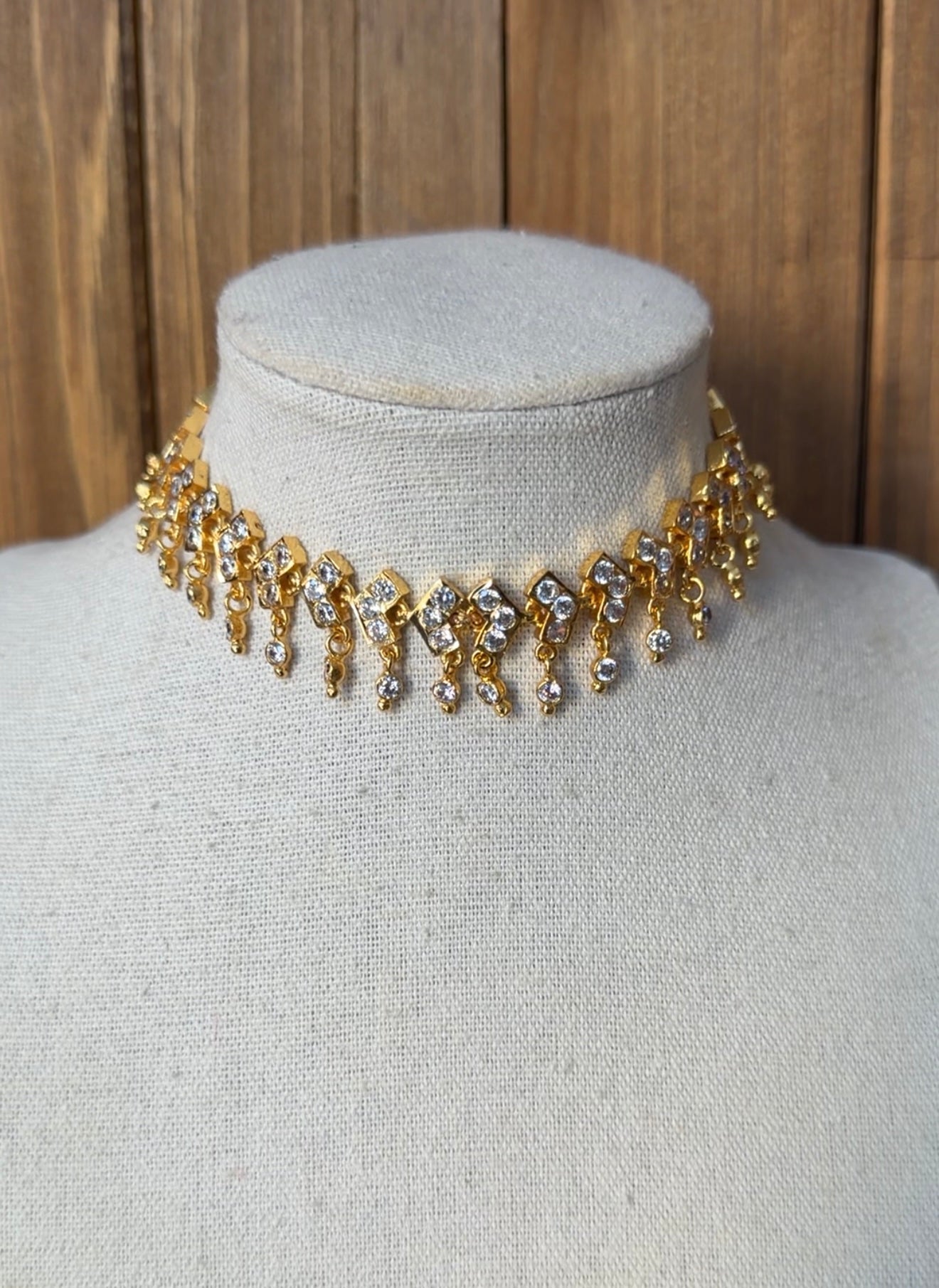 Impoun Choker