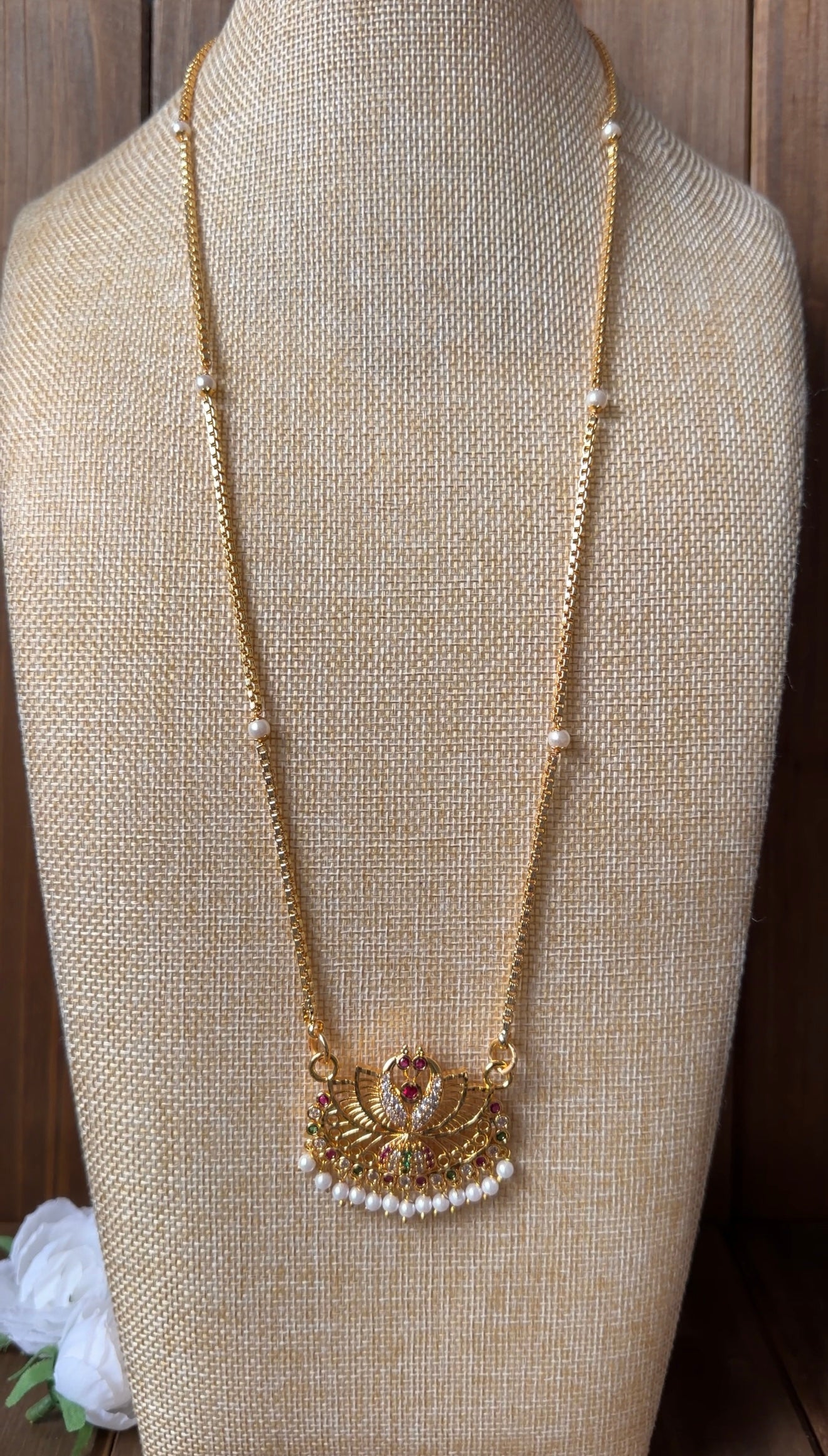 Impoun Long Necklace