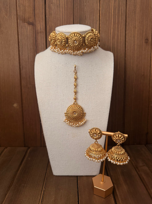 Antique Gold Choker Set