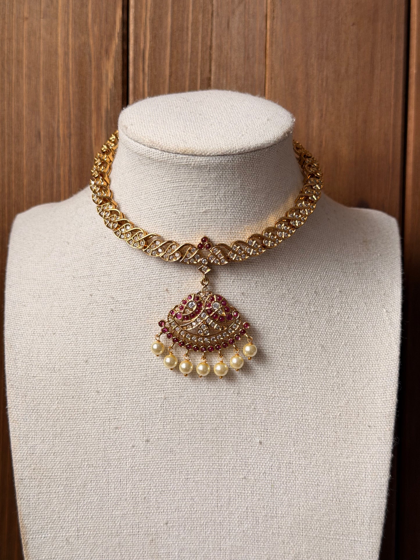 Impoun Necklace