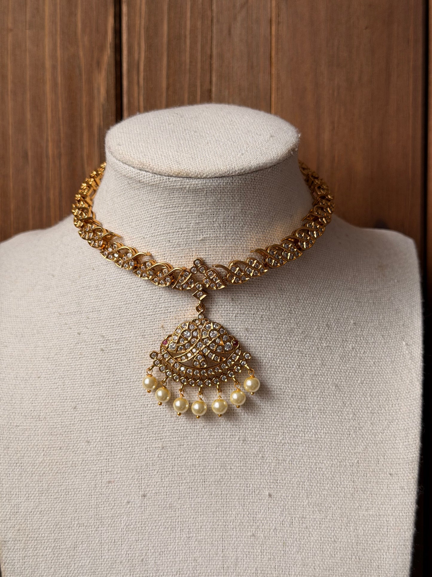 Impoun Necklace