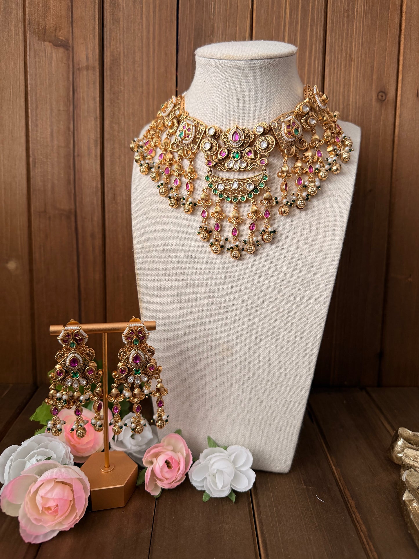 Statement necklace set