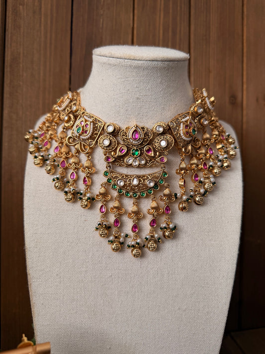 Statement necklace set