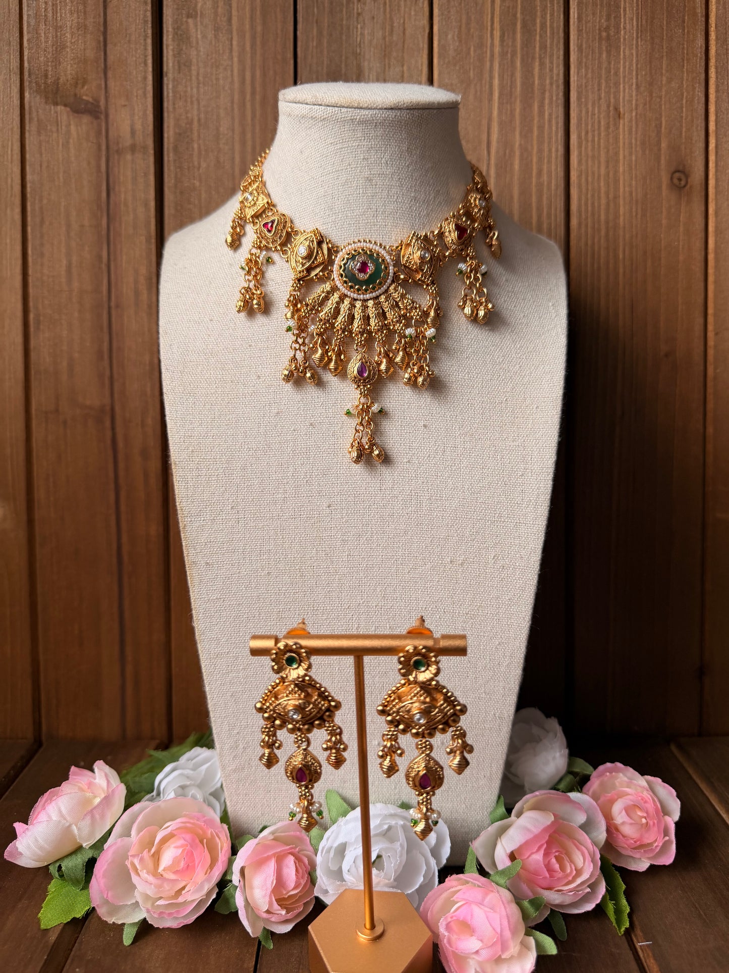 Temple necklace set