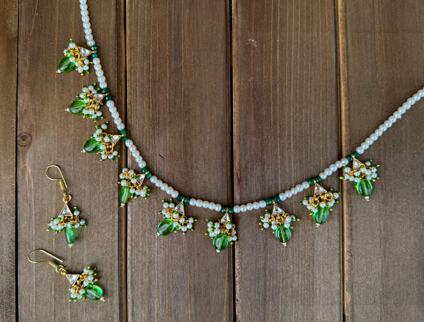 Dainty Kundan Necklace