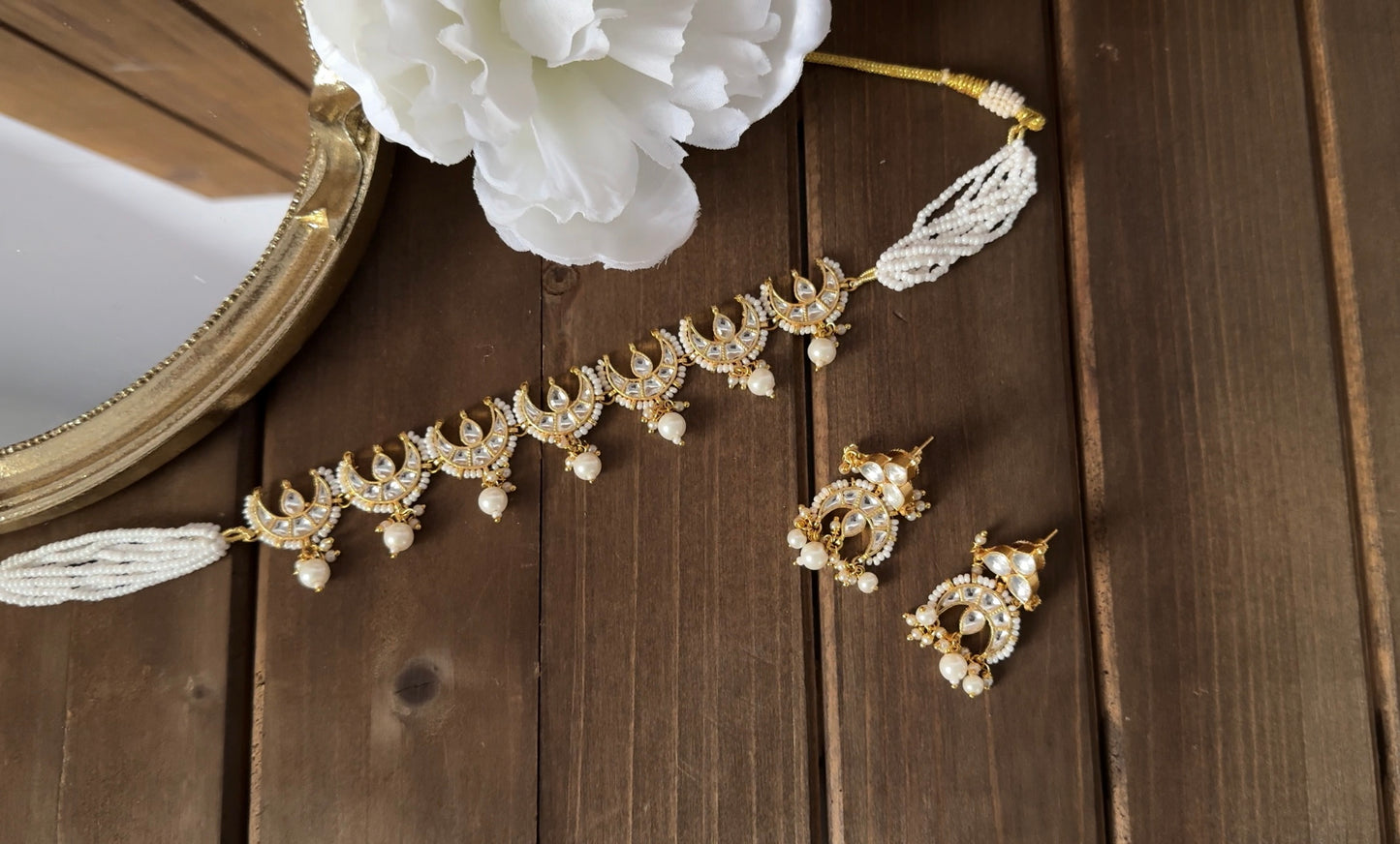 Kundan Moon Choker