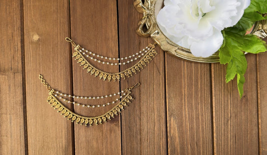 Statement Pearl Ear Chain