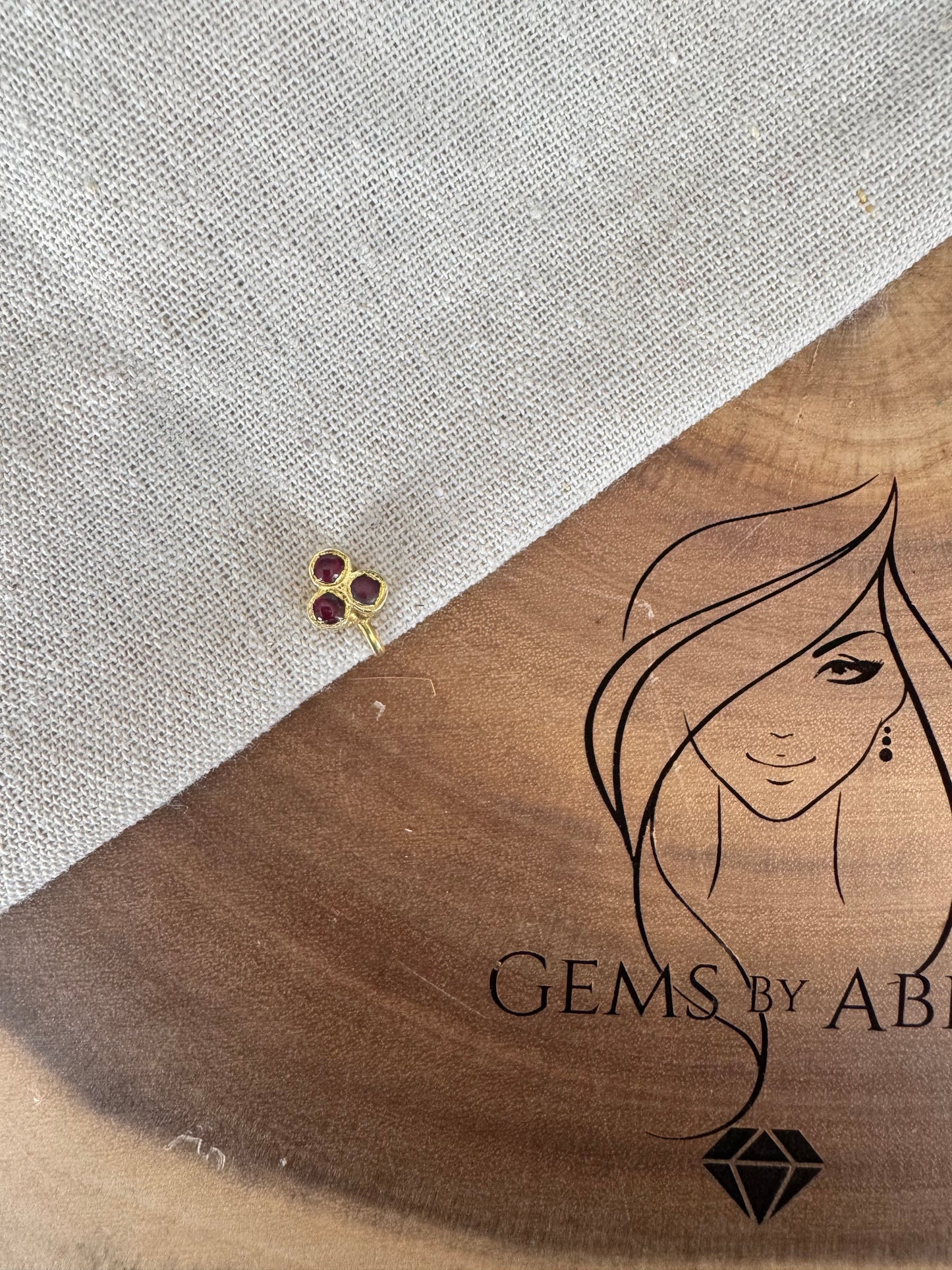 Three Stone Araku Nose Pin