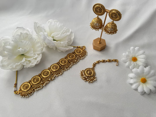 Antique Gold Choker Set